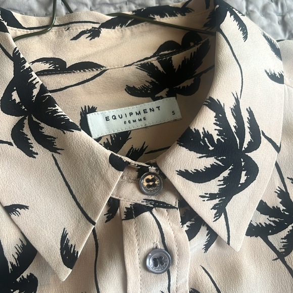 Equipment and Nili Lotan Stripe Blouses M - Picture 4 of 10